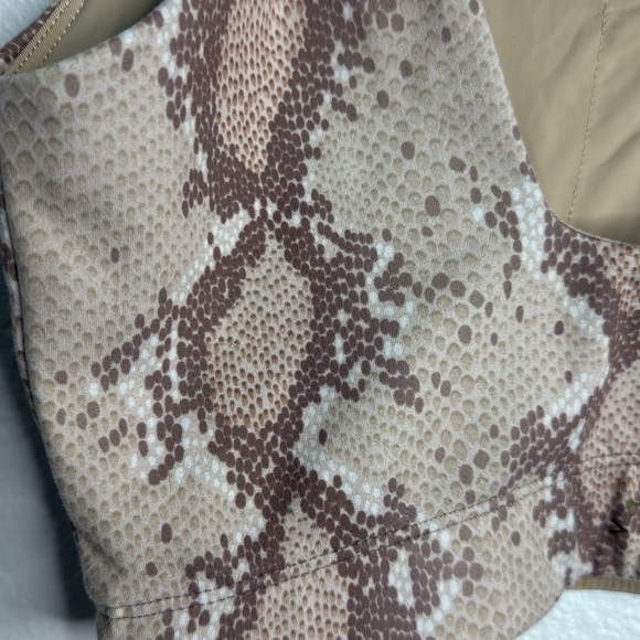 Varley Delta Medium Support Sports Bra Champagne Snake Print S - Picture 4 of 5